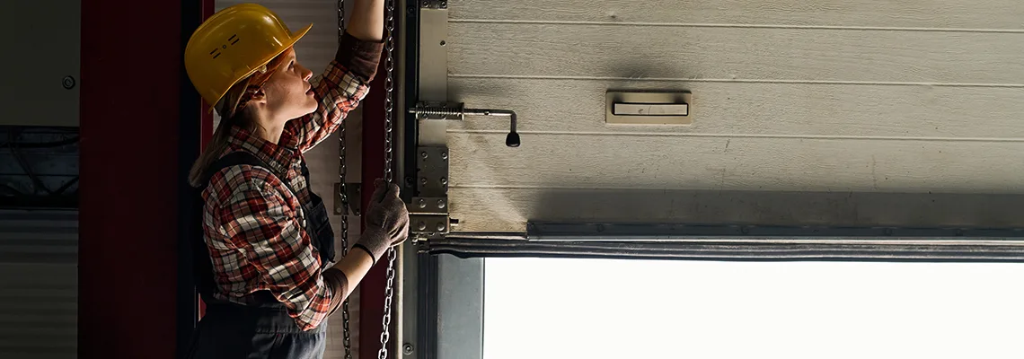 Overhead Garage Door Technician in West Palm Beach, FL