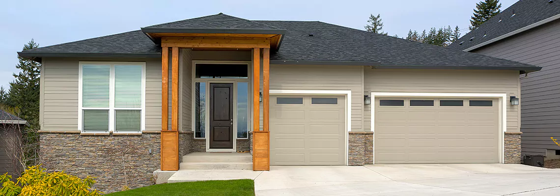 Repair Shaky Garage Door When Closing in West Palm Beach, Florida
