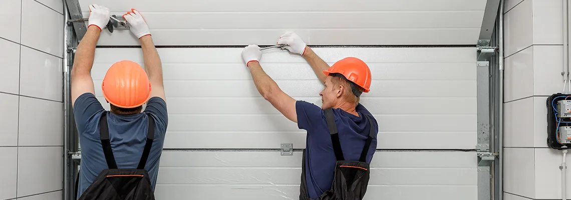 Driveway Garage Door Local Technicians in West Palm Beach, Florida