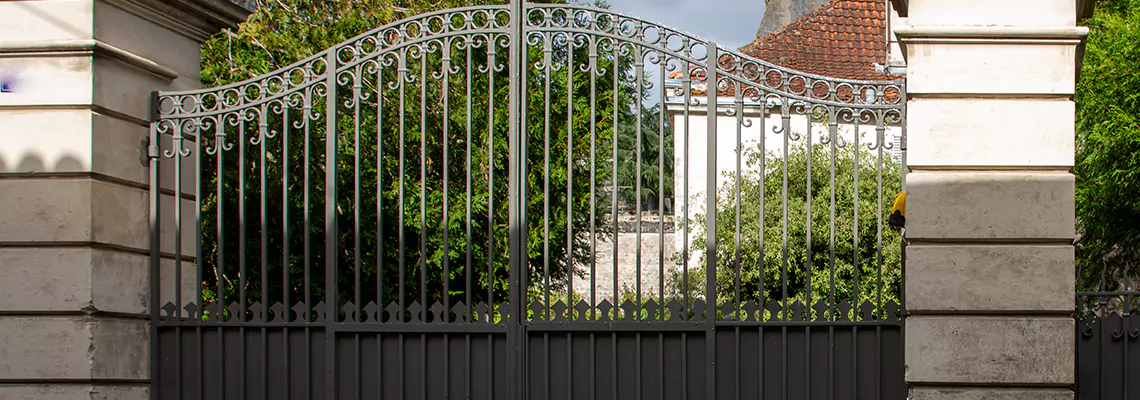 Wooden Swing Gate Repair in West Palm Beach, FL