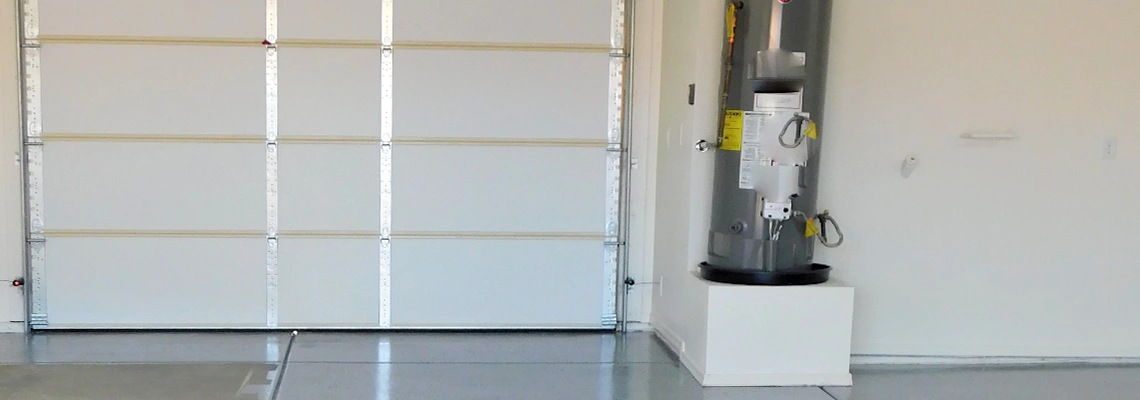 Residential Garage Door Contractor in West Palm Beach, FL