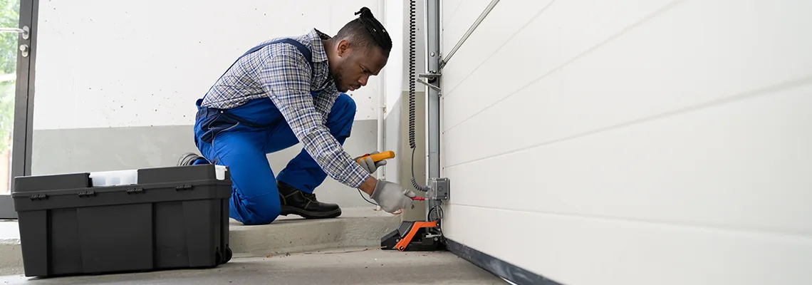 Liftmaster Garage Door Won't Move in West Palm Beach, Florida